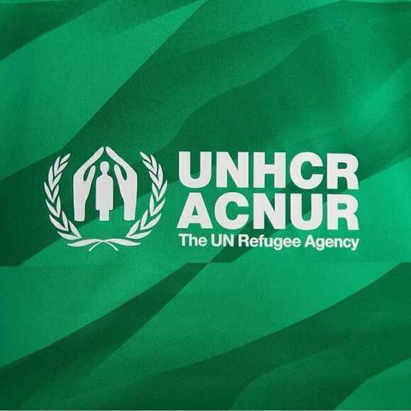 Nike FC Barcelona 23/24 Stadium Goalkeeper Soccer Jersey - Picture 4 of 9